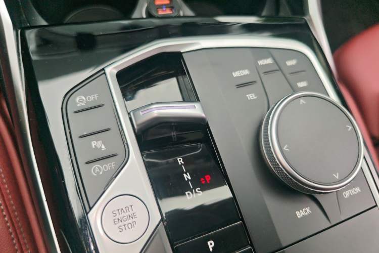 Used BMW 3 Series 2024 320Li M Sport Package Gear Lever