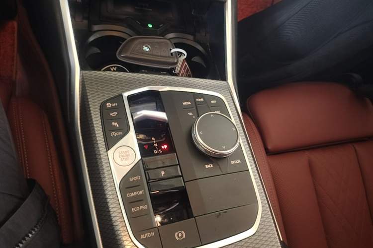 Used BMW 3 Series 2024 325Li M Sport Night Edition Package Gear Lever