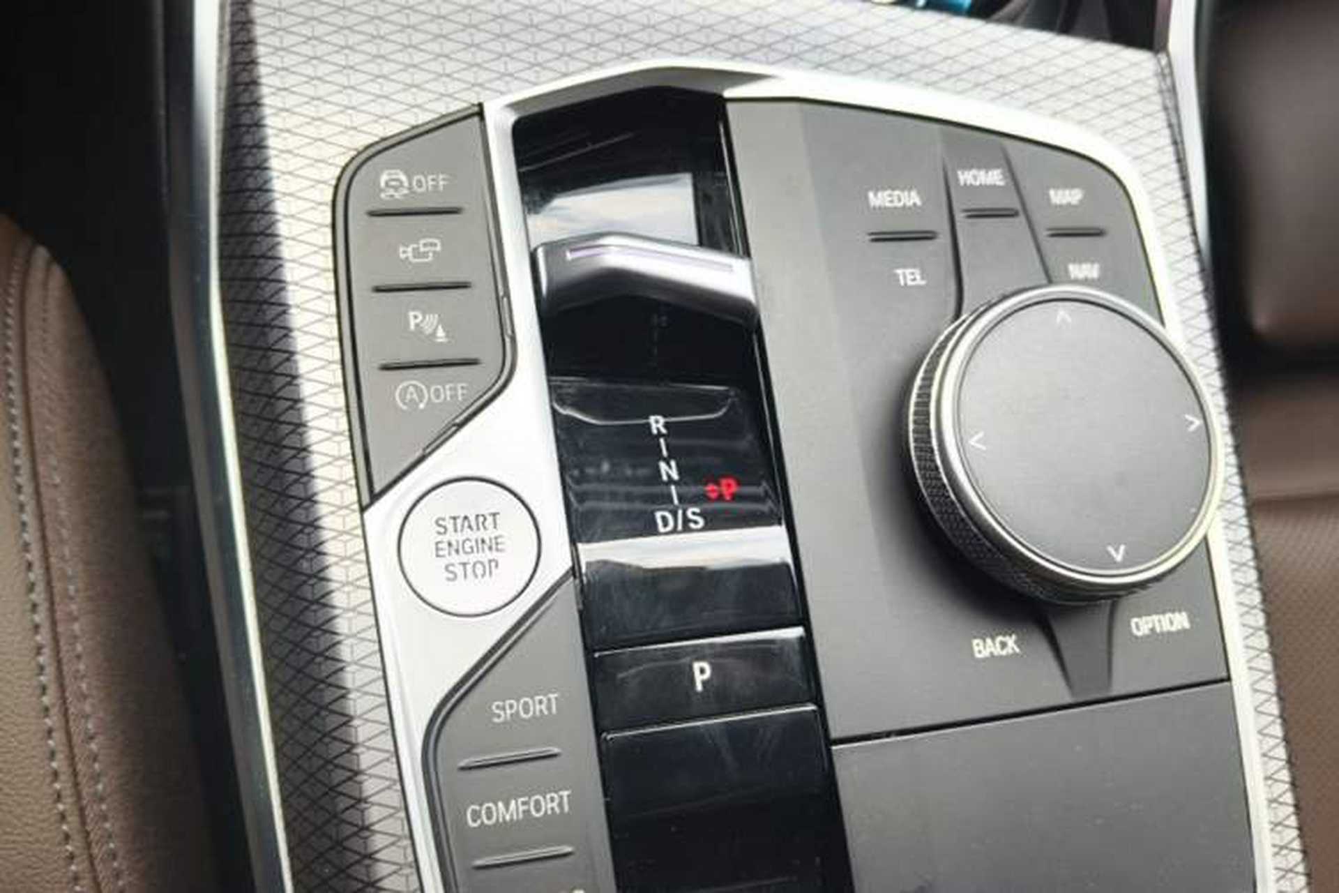 Used BMW 3 Series 2024 330Li M Sport Night Edition Package Gear Lever