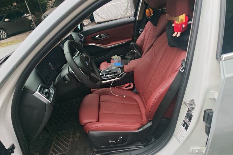 Used BMW 3 Series 2024 320Li M Sport Package Left Front Seat