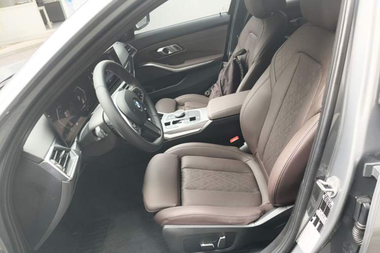 Used BMW 3 Series 2024 330Li M Sport Night Edition Package Left Front Seat