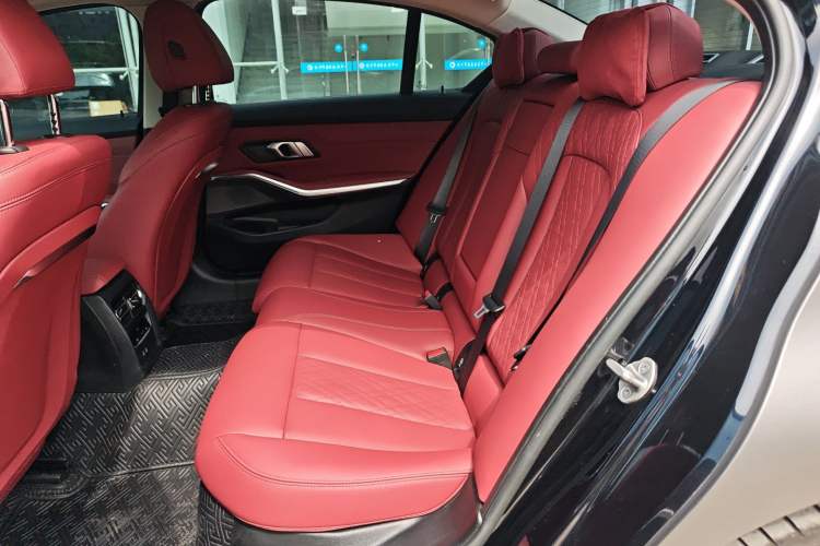 Used BMW 3 Series 2024 325Li M Sport Package Left Rear Seat