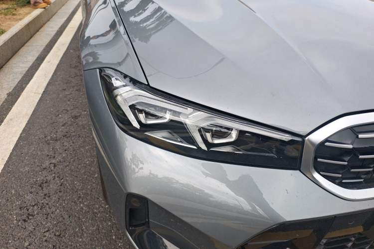 Used BMW 3 Series 2024 325Li M Sport Package Right Front Headlight