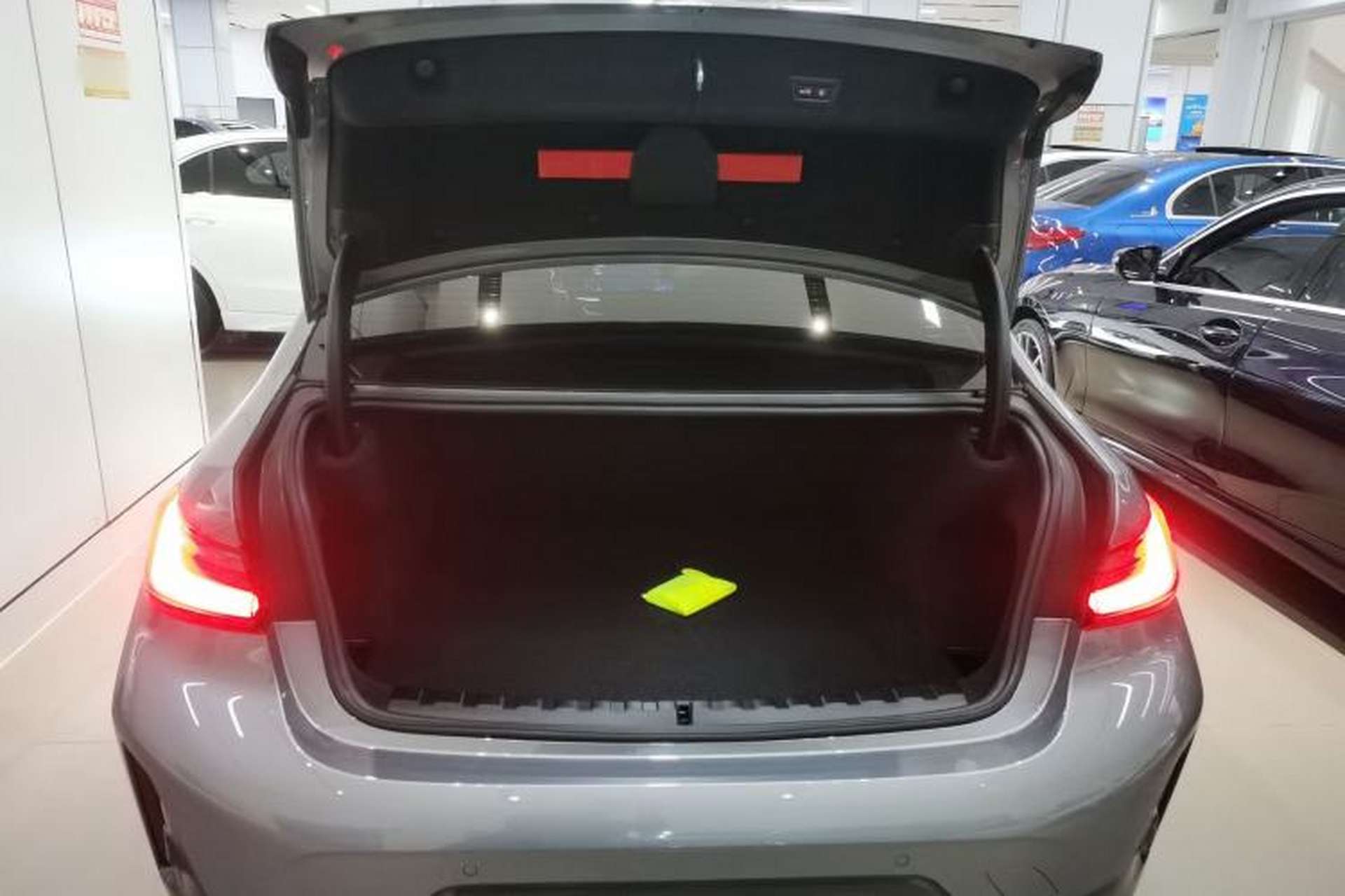 Used BMW 3 Series 2024 325Li M Sport Night Edition Package Trunk