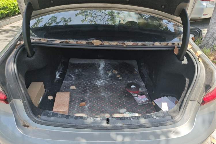 Used BMW 3 Series 2024 325Li M Sport Package Trunk