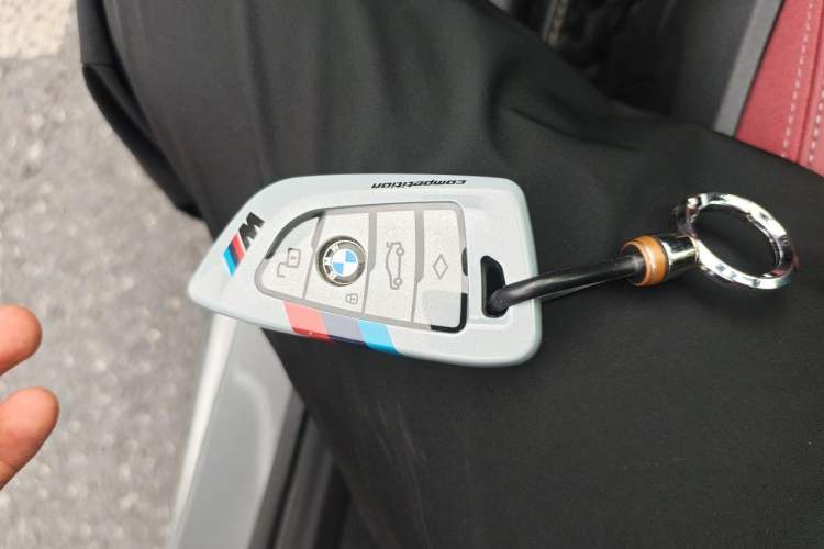 Used BMW 3 Series 2024 325Li M Sport Package Vehicle Key