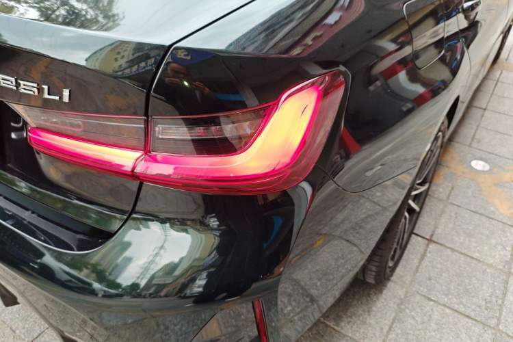 Used BMW 3 Series 2024 325Li M Sport Package Exterior 6