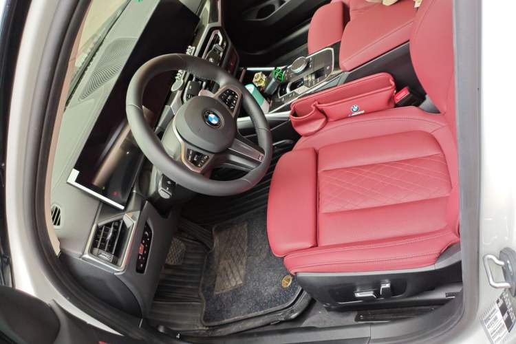 Used BMW 3 Series 2024 325Li M Sport Package Left Front Seat