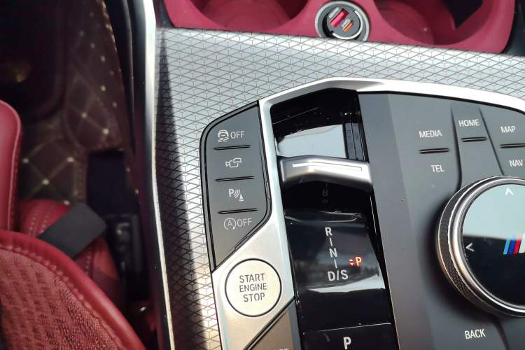 Used BMW 3 Series 2024 325Li M Sport Night Edition Package Gear Lever