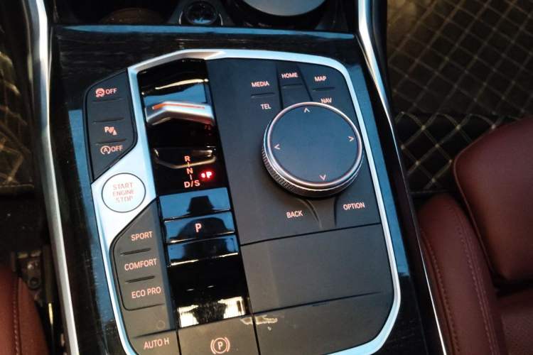 Used BMW 3 Series 2024 325Li M Sport Package Gear Lever