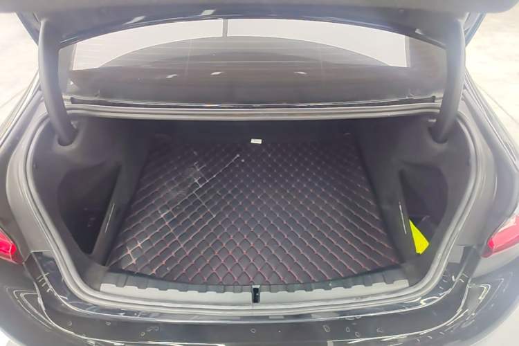 Used BMW 3 Series 2024 325i M Sport Night Edition Package Trunk