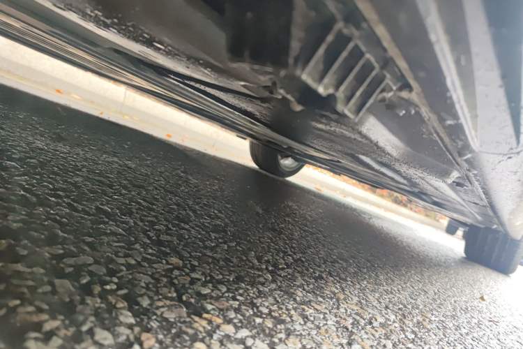 Used BMW 3 Series 2024 325i M Sport Package Chassis Front Left