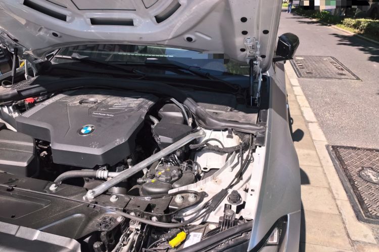 Used BMW 3 Series 2024 325i M Sport Night Edition Package Engine Bay Left