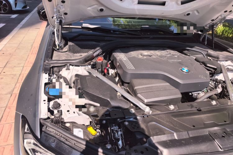 Used BMW 3 Series 2024 325i M Sport Night Edition Package Engine Bay Right