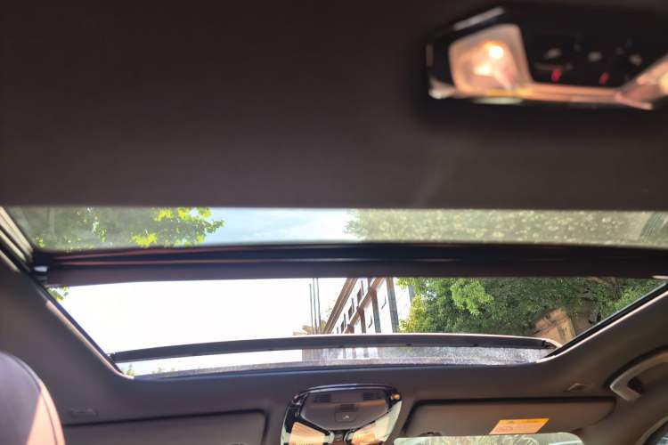 Used BMW 3 Series 2024 325i M Sport Night Edition Package Headliner