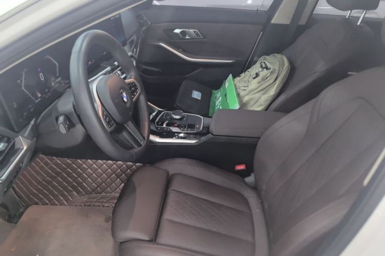 Used BMW 3 Series 2024 320Li M Sport Package Left Front Seat