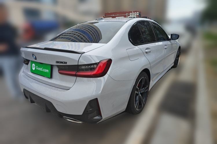 Used BMW 3 Series 2024 325i M Sport Package Rear Right 45 Deg