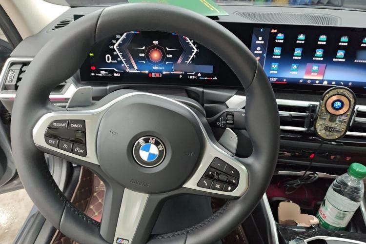 Used BMW 3 Series 2024 325Li M Sport Package Steering Wheel