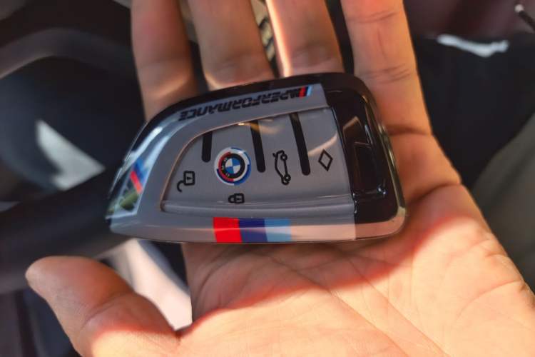 Used BMW 3 Series 2024 325i M Sport Night Edition Package Vehicle Key