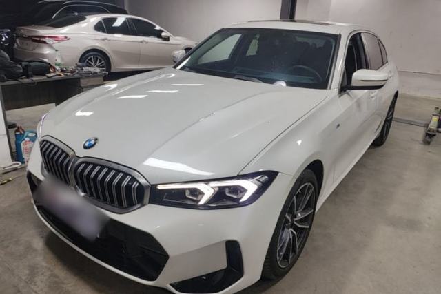 BMW 3 Series 2024 320Li M Sport Package usado