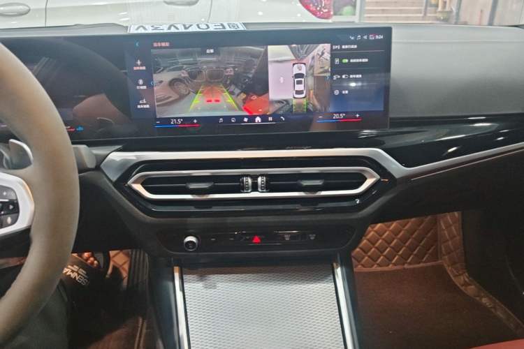 Used BMW 3 Series 2024 330i M Sport Night Edition Package Audio And AC Panel