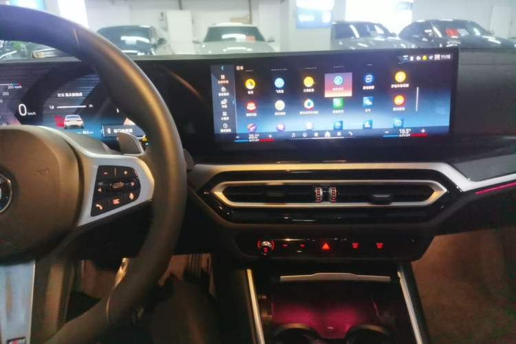 Used BMW 3 Series 2024 325Li M Sport Package Audio And AC Panel