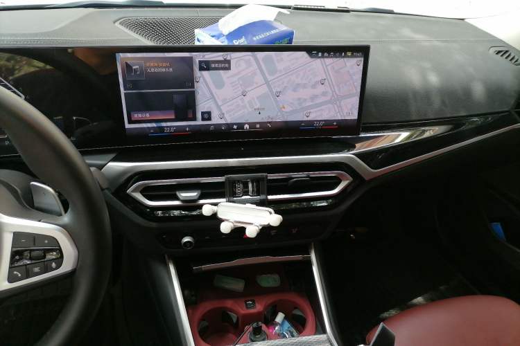 Used BMW 3 Series 2024 325Li M Sport Night Edition Package Audio And AC Panel