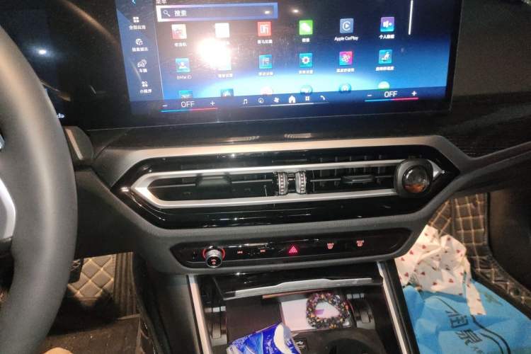 Used BMW 3 Series 2024 325Li M Sport Package Audio And AC Panel