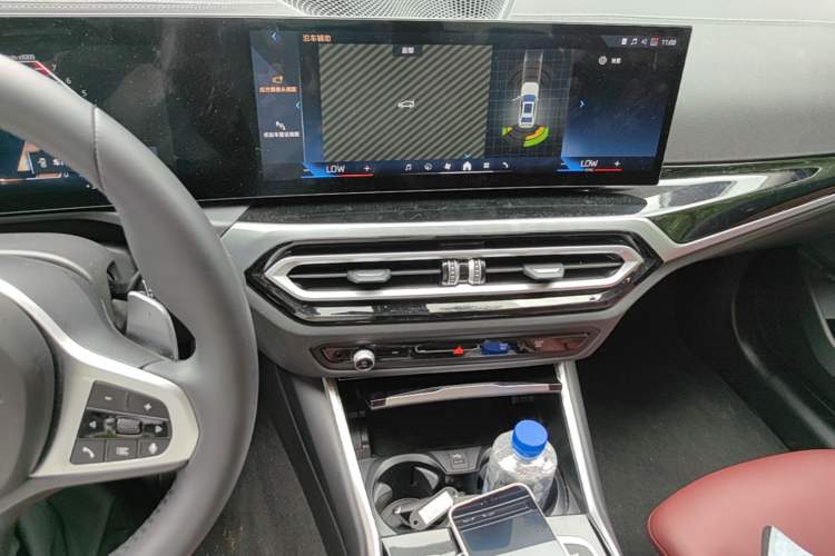 Used BMW 3 Series 2024 320Li M Sport Package Audio And AC Panel