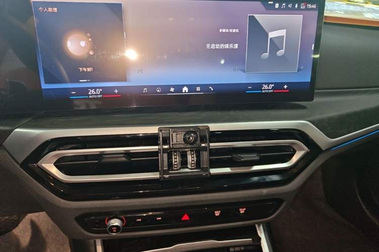Used BMW 3 Series 2024 325i M Sport Package Audio And AC Panel