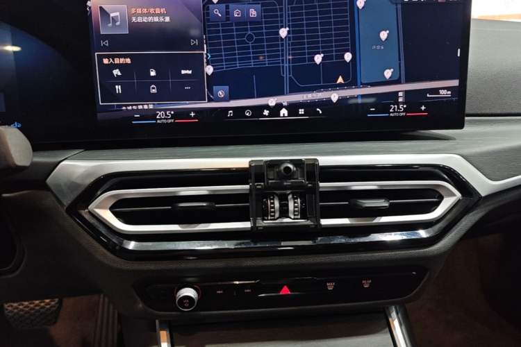 Used BMW 3 Series 2024 325i M Sport Package Audio And AC Panel