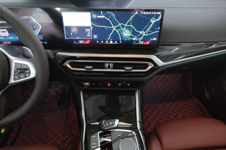 Used BMW 3 Series 2024 325Li M Sport Package Audio And AC Panel