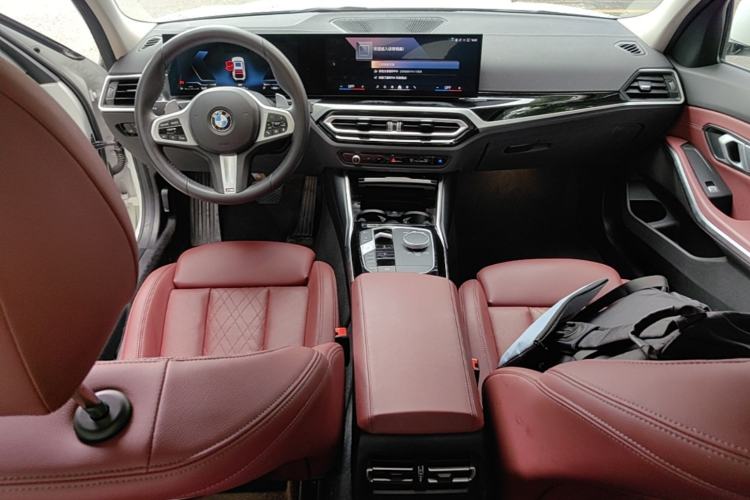 Used BMW 3 Series 2024 320Li M Sport Package Center Console