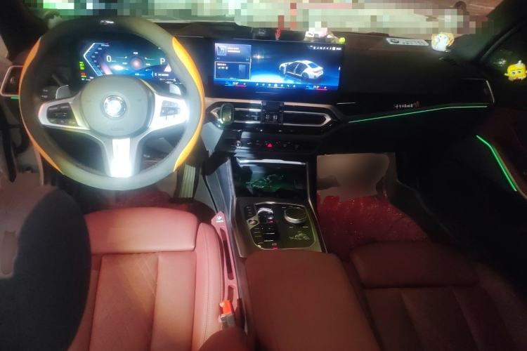 Used BMW 3 Series 2024 330i M Sport Night Edition Package Center Console