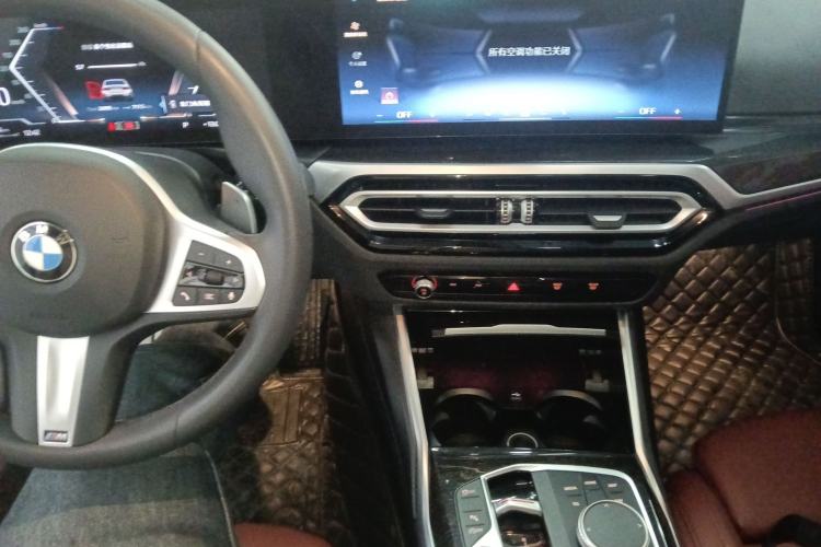 Used BMW 3 Series 2024 325Li M Sport Package Center Console