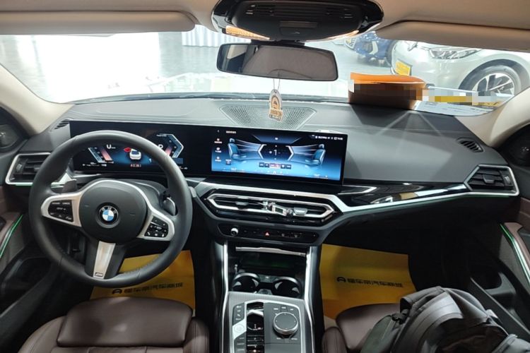 Used BMW 3 Series 2024 325Li M Sport Night Edition Package Center Console