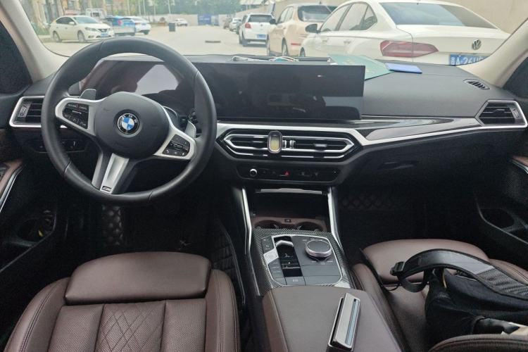 Used BMW 3 Series 2024 325Li M Sport Package Center Console
