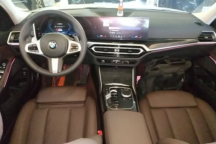 Used BMW 3 Series 2024 325Li M Sport Package Center Console
