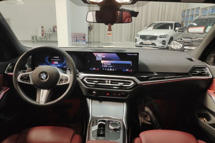 Used BMW 3 Series 2024 325i M Sport Night Edition Package Center Console