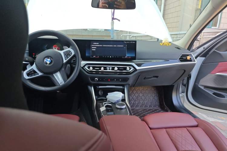 Used BMW 3 Series 2024 325Li M Sport Package Center Console