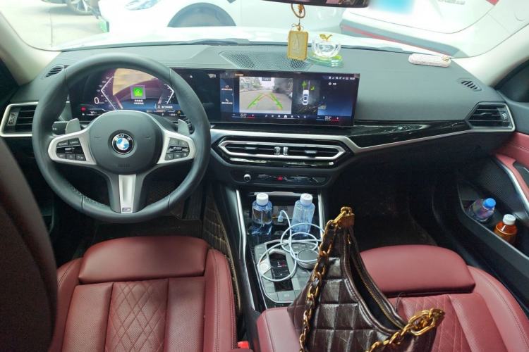Used BMW 3 Series 2024 320Li M Sport Package Center Console