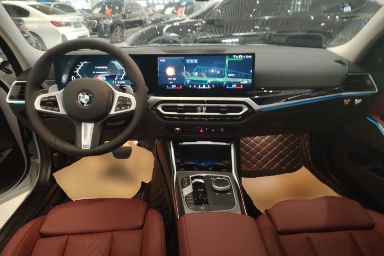 Used BMW 3 Series 2024 325Li M Sport Night Edition Package Center Console