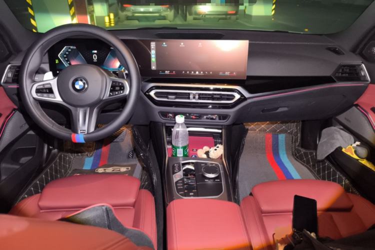 Used BMW 3 Series 2024 325i M Sport Night Edition Package Center Console