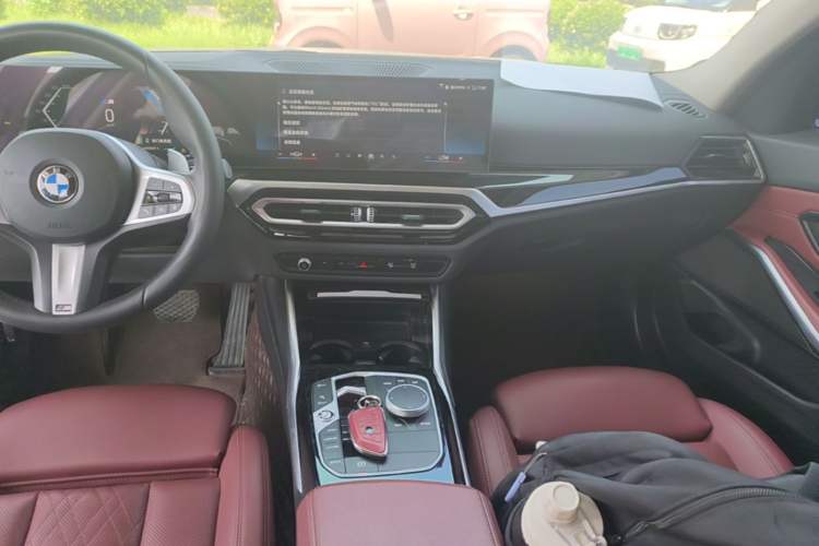 Used BMW 3 Series 2024 320Li M Sport Package Center Console