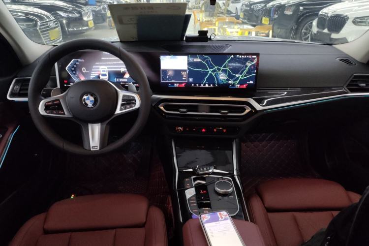 Used BMW 3 Series 2024 325Li M Sport Package Center Console