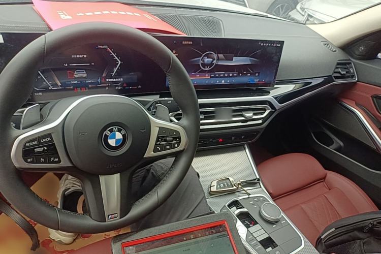 Used BMW 3 Series 2024 325Li M Sport Night Edition Package Center Console