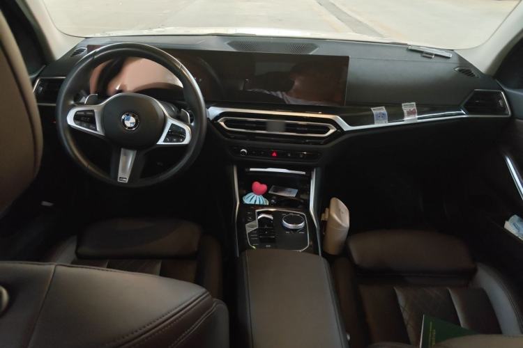 Used BMW 3 Series 2024 325Li M Sport Package Center Console