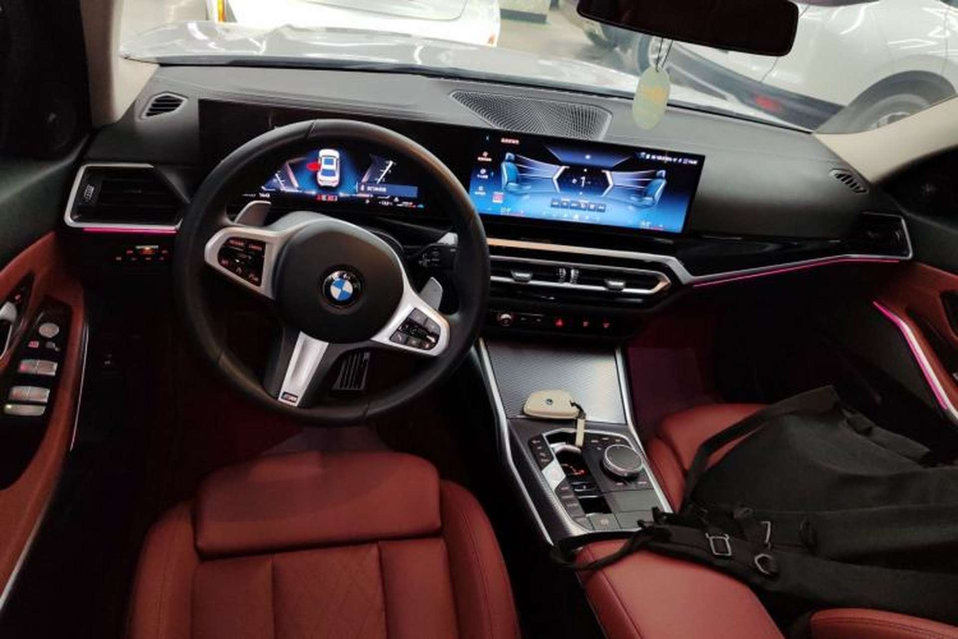 Used BMW 3 Series 2024 325Li M Sport Night Edition Package Center Console