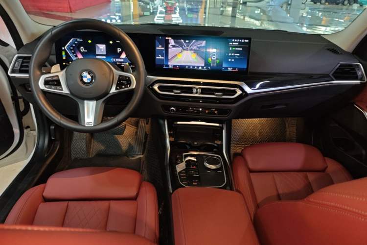 Used BMW 3 Series 2024 325Li M Sport Package Center Console