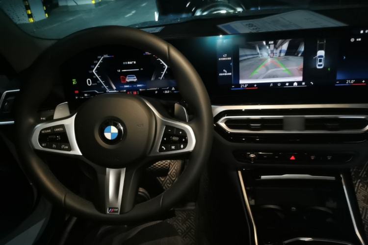Used BMW 3 Series 2024 320Li M Sport Package Center Console